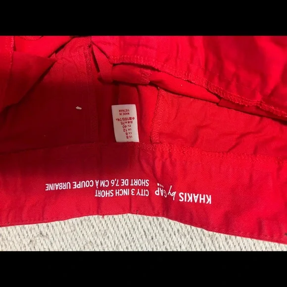 Shorts - Picture 2 of 3